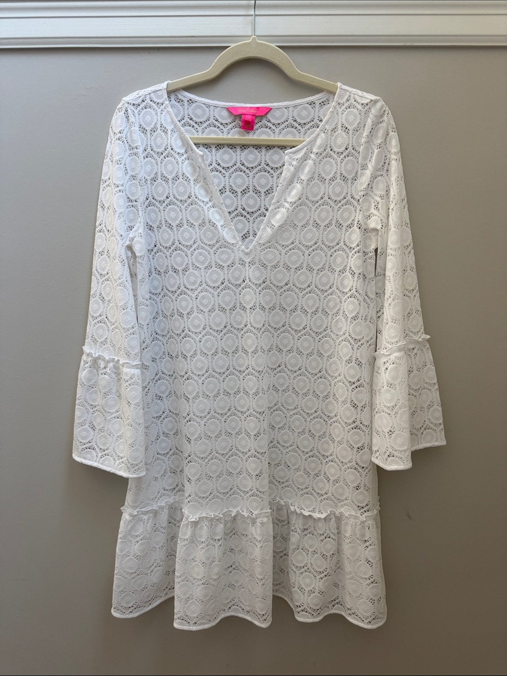 Lilly Pulitzer White Eyelet V-Neck Ruffle Tunic Coverup Dress Sz Small